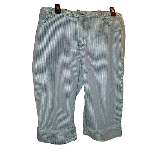 100% cotton Conductor stripe capris - Picture 2 of 16